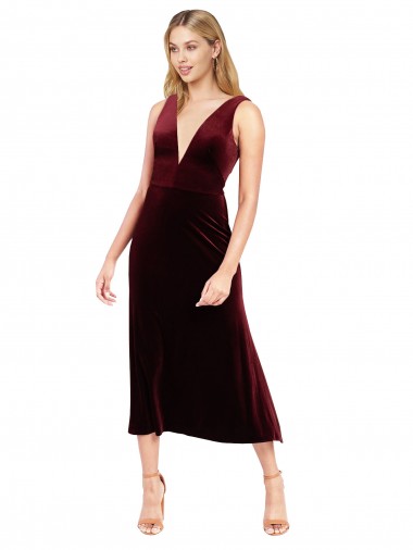 Cheap Daring Plunging V-Neckline Short Midi Length Velvet Bridesmaid Dress UK